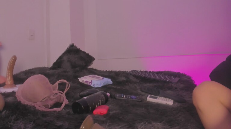 SamanthaEvgeniev's Streamate show and profile