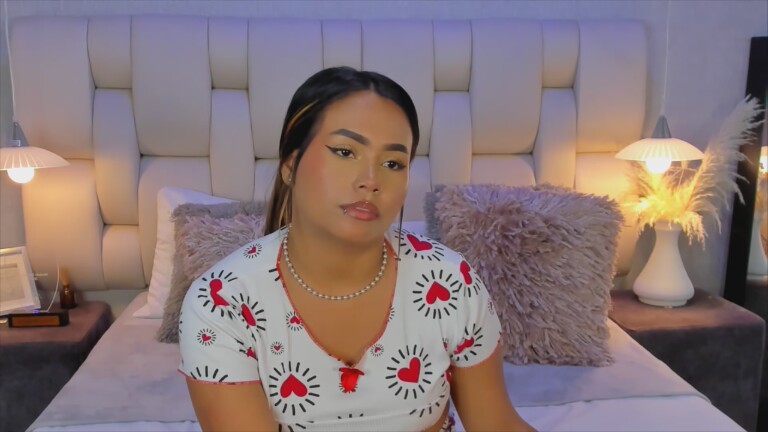 EmmaPrinncess's Streamate show and profile