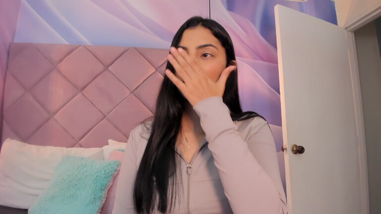 ViolletaRosse's Streamate show and profile