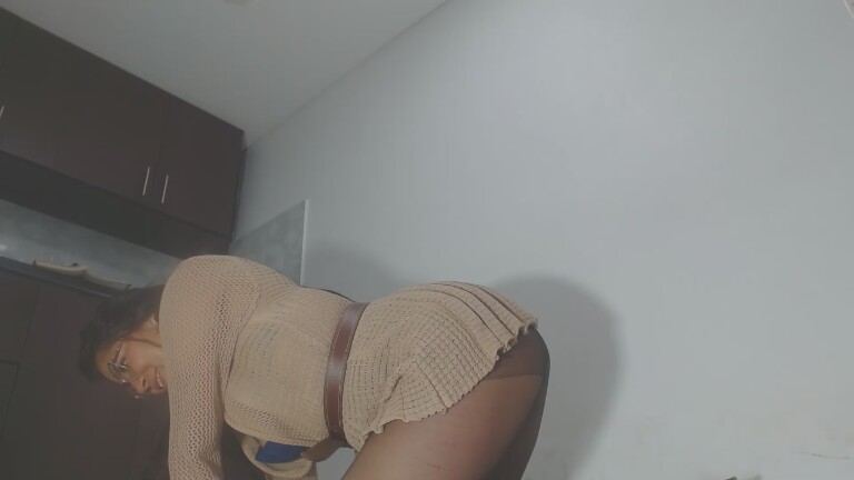 LunaDumont's Streamate show and profile