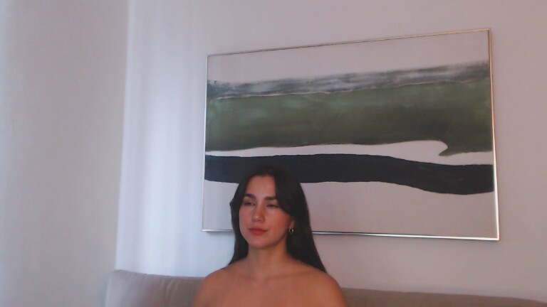NiaMinogue's Streamate show and profile