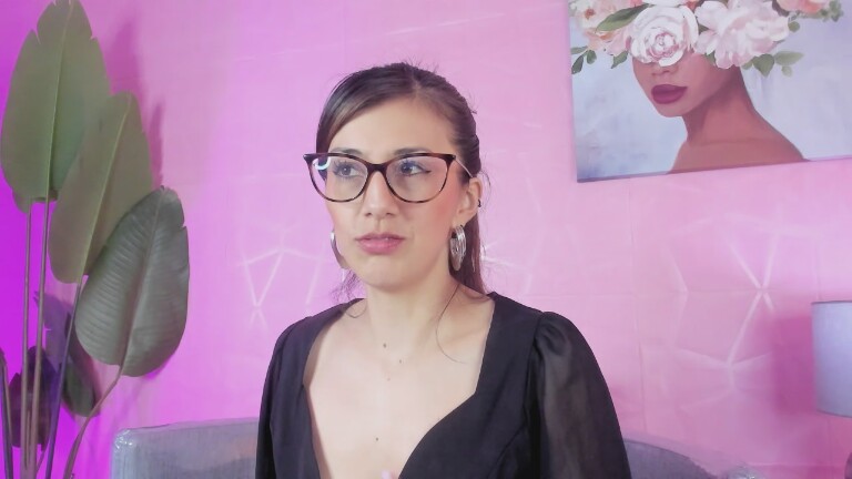 jadewhite41's Streamate show and profile