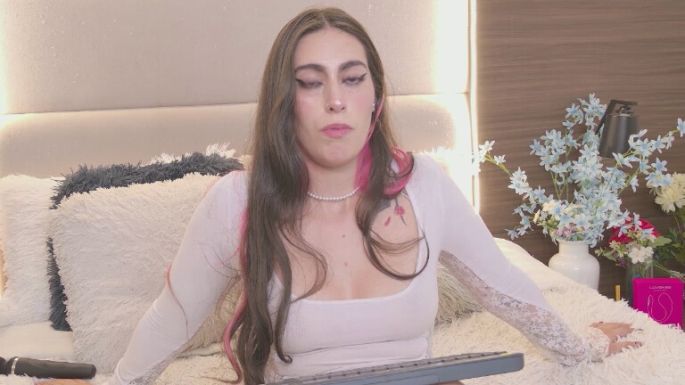 JazzeRusot's Streamate show and profile