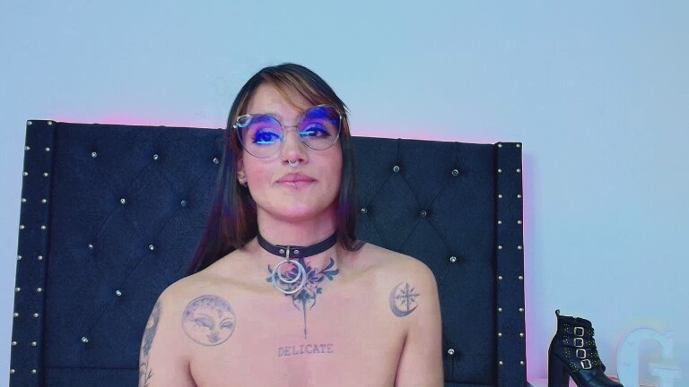 GabyDuraand's Streamate show and profile