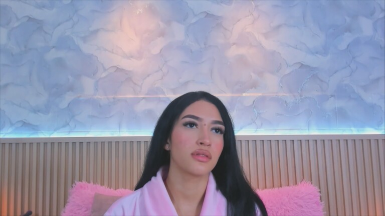 HemmaThompsonn's Streamate show and profile