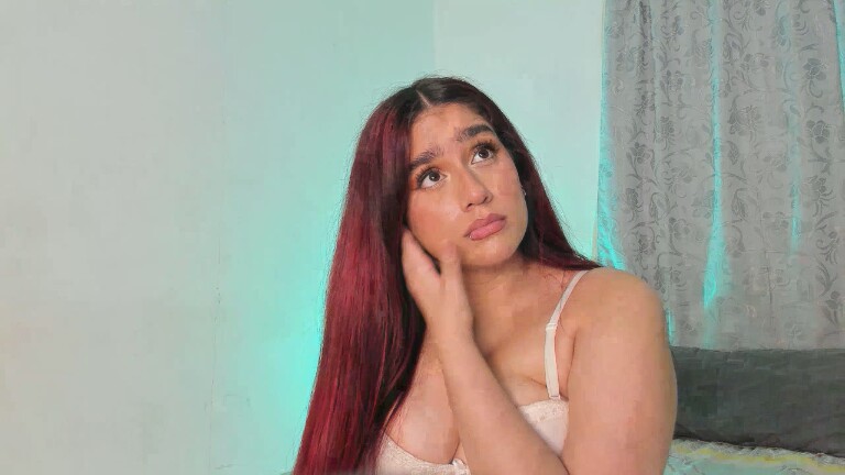 LlilyEvans's Streamate show and profile