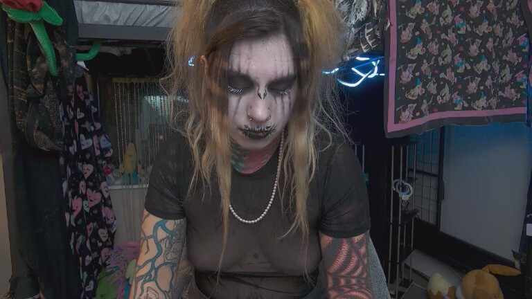 Zaturn's Streamate show and profile