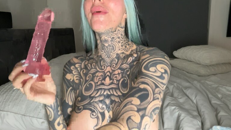 IzzyKreame's Streamate show and profile