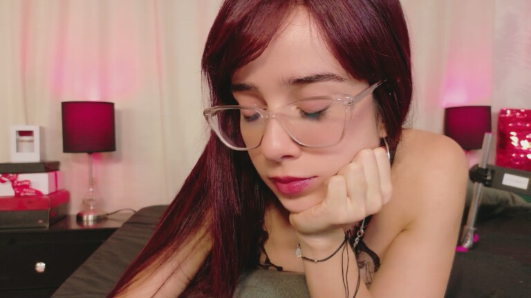 SaraMars's Streamate show and profile