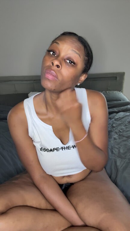 DreamyTif's Streamate show and profile