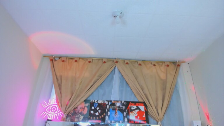 NinaMonet's Streamate show and profile