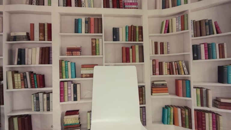 RolePlayingLucy's Streamate show and profile