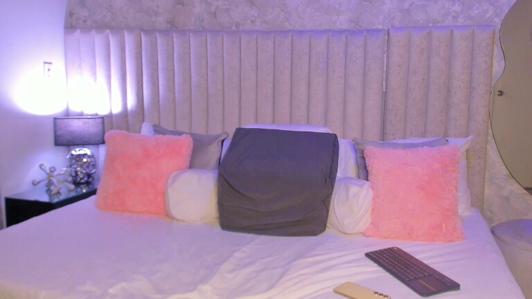 KarlaVegaa's Streamate show and profile