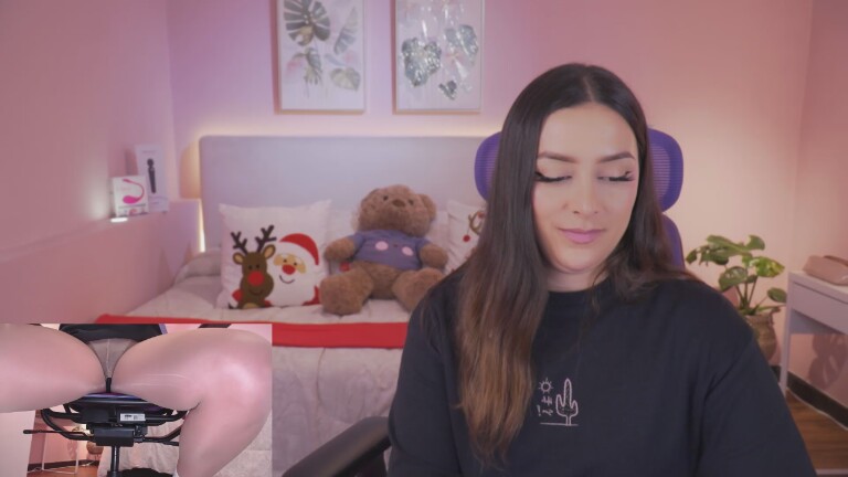 KimbeerlyClars's Streamate show and profile